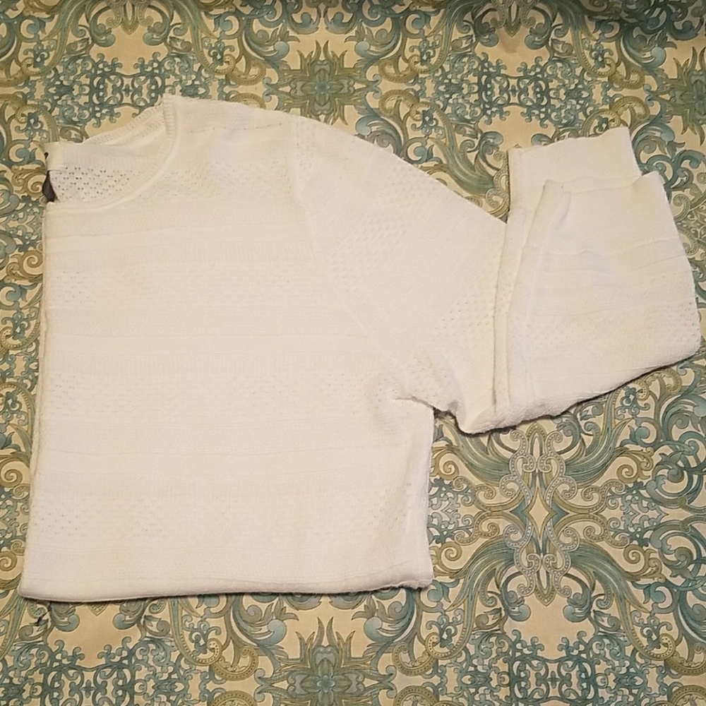 Old Navy white eyelet sweater size large